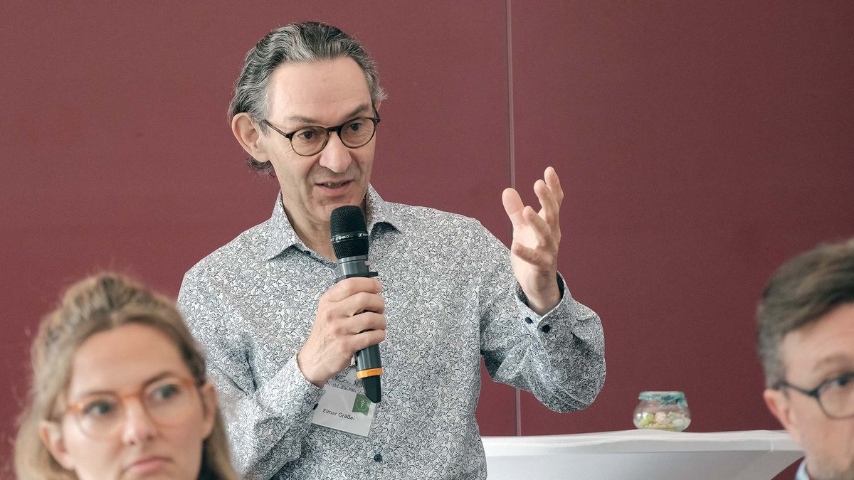 Prof. Dr. Elmar Gräßel Prof. Dr. Elmar Gräßel