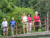 Carstens-Stiftung: Lindert Wandern die Symptome einer Depression?