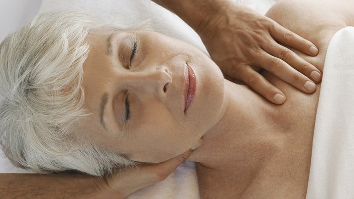 Aromatherapie hebt die Stimmung depressiver Senioren Aromatherapie hebt die Stimmung depressiver Senioren