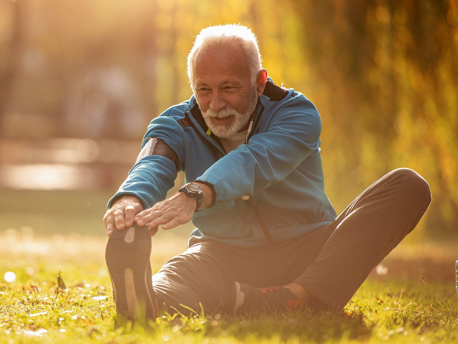 Schlaflosigkeit im Alter: Welche Übungen helfen am besten?