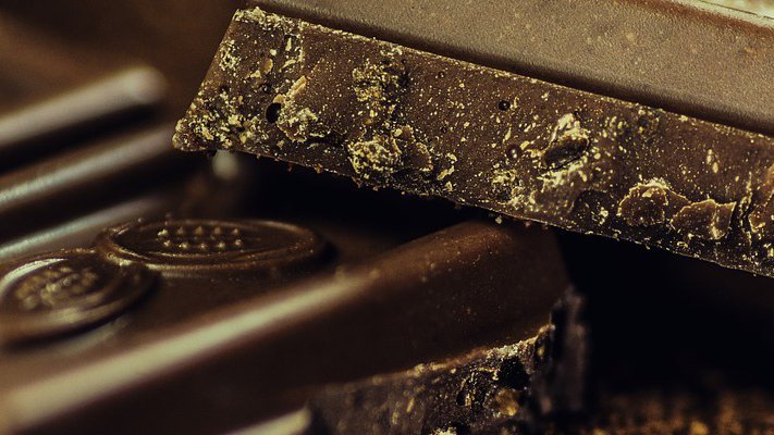 Carstens-Stiftung: Gar nicht bitter: Schokolade für ein gesundes Herz