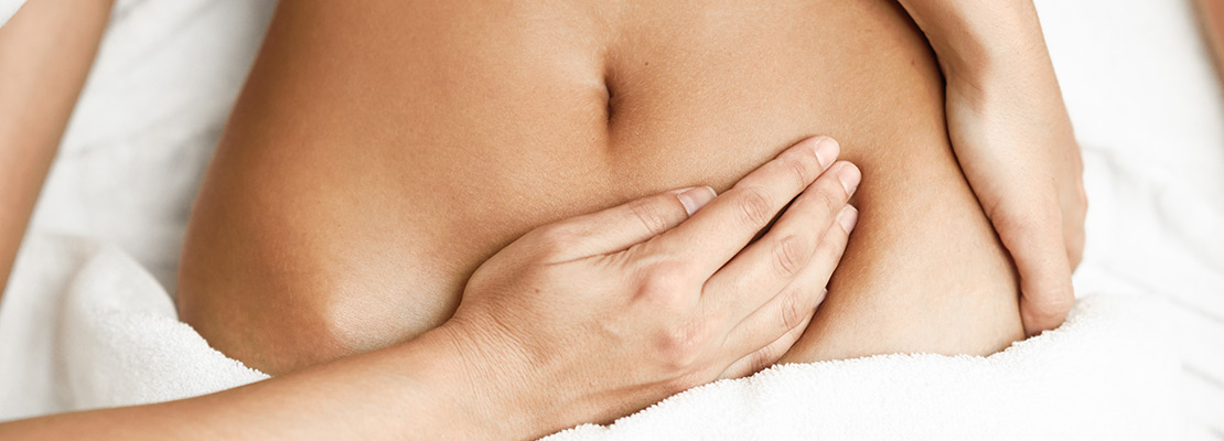 Rhythmische Massage bei Patientinnen mit Monatsblutungen und primärer Dsymenorrhoe kann schmerzlindern wirken 
