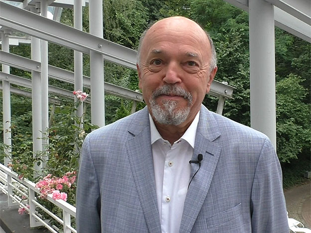 Carstens-Stiftung: Dr. Rainer Scheer über die Misteltherapie