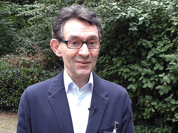 Carstens-Stiftung: Demenz: Prof. Elmar Gräßel über die MAKS-Therapie