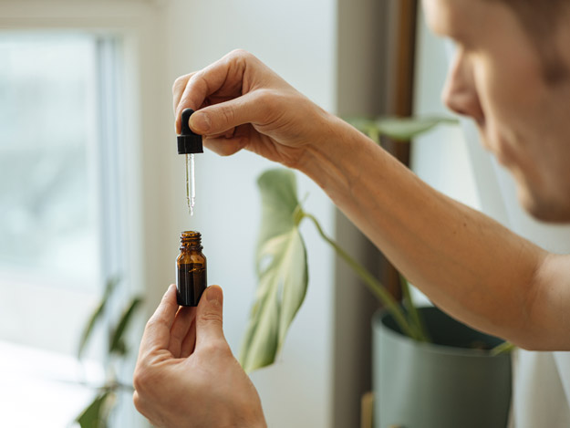 Carstens-Stiftung: Psoriasis: Lindert CBD-Öl die Symptome? Carstens-Stiftung: Psoriasis: Lindert CBD-Öl die Symptome?